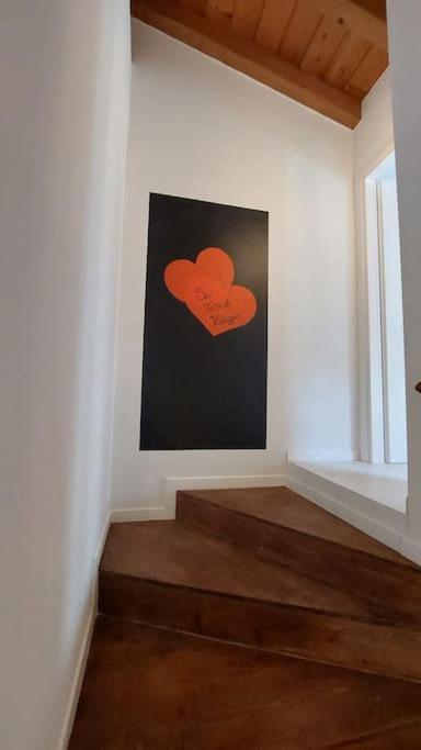 Sui Tetti Di Valeggio - Holiday Apartment Валеджо-суль-Минчо Экстерьер фото