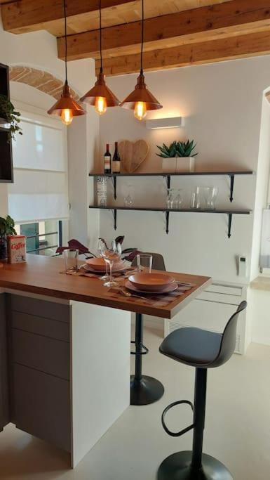 Sui Tetti Di Valeggio - Holiday Apartment Валеджо-суль-Минчо Экстерьер фото